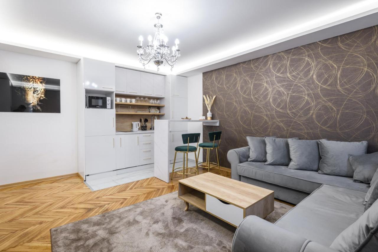 Jednosobni Apartman Ted - One Bedroomed Apartment Ted Sajmiste Zewnętrze zdjęcie